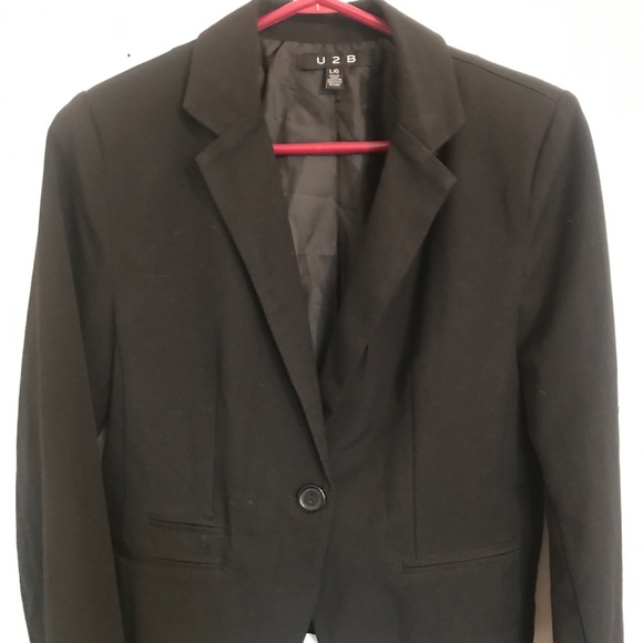 Gorgeous blazer - Picture 2 of 7